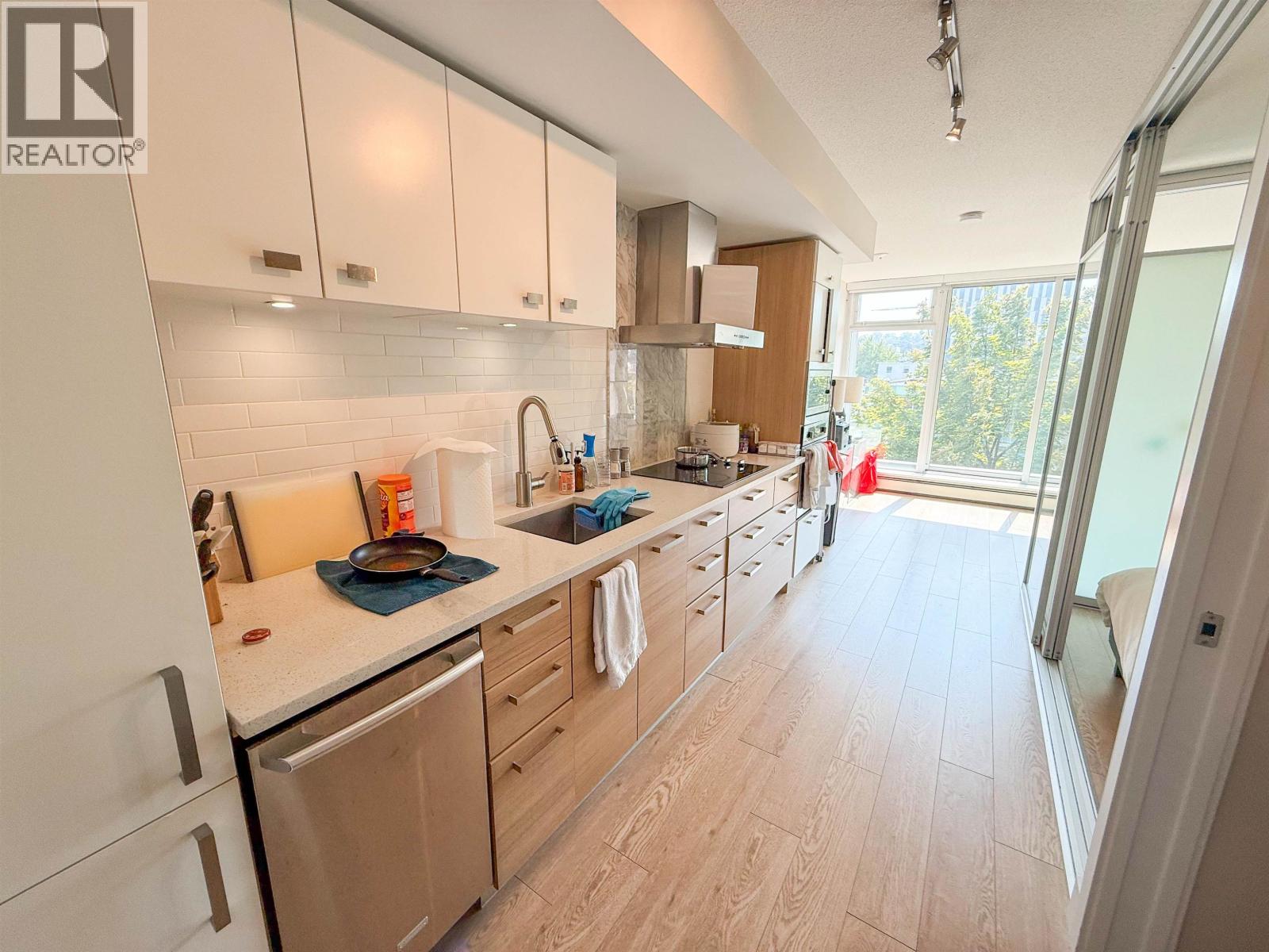 1783 Manitoba Street Unit 305, Vancouver, BC V5Y 0K1
