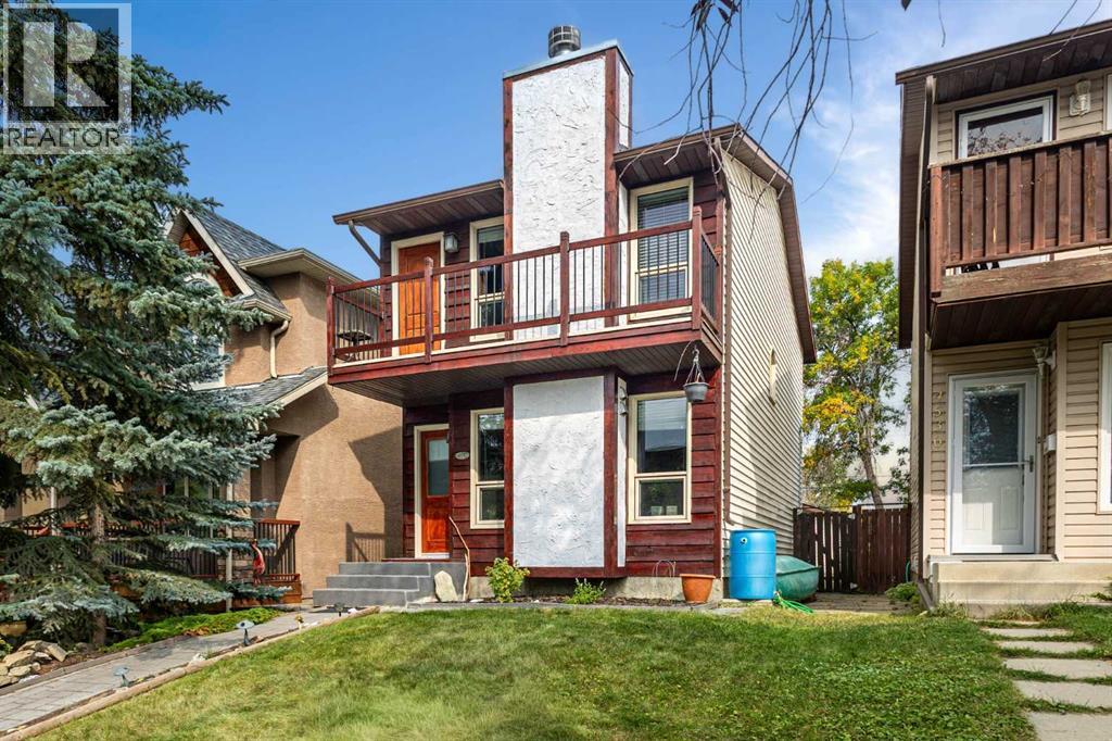4532 Montgomery Ave NW, Calgary, AB T3K 0K9