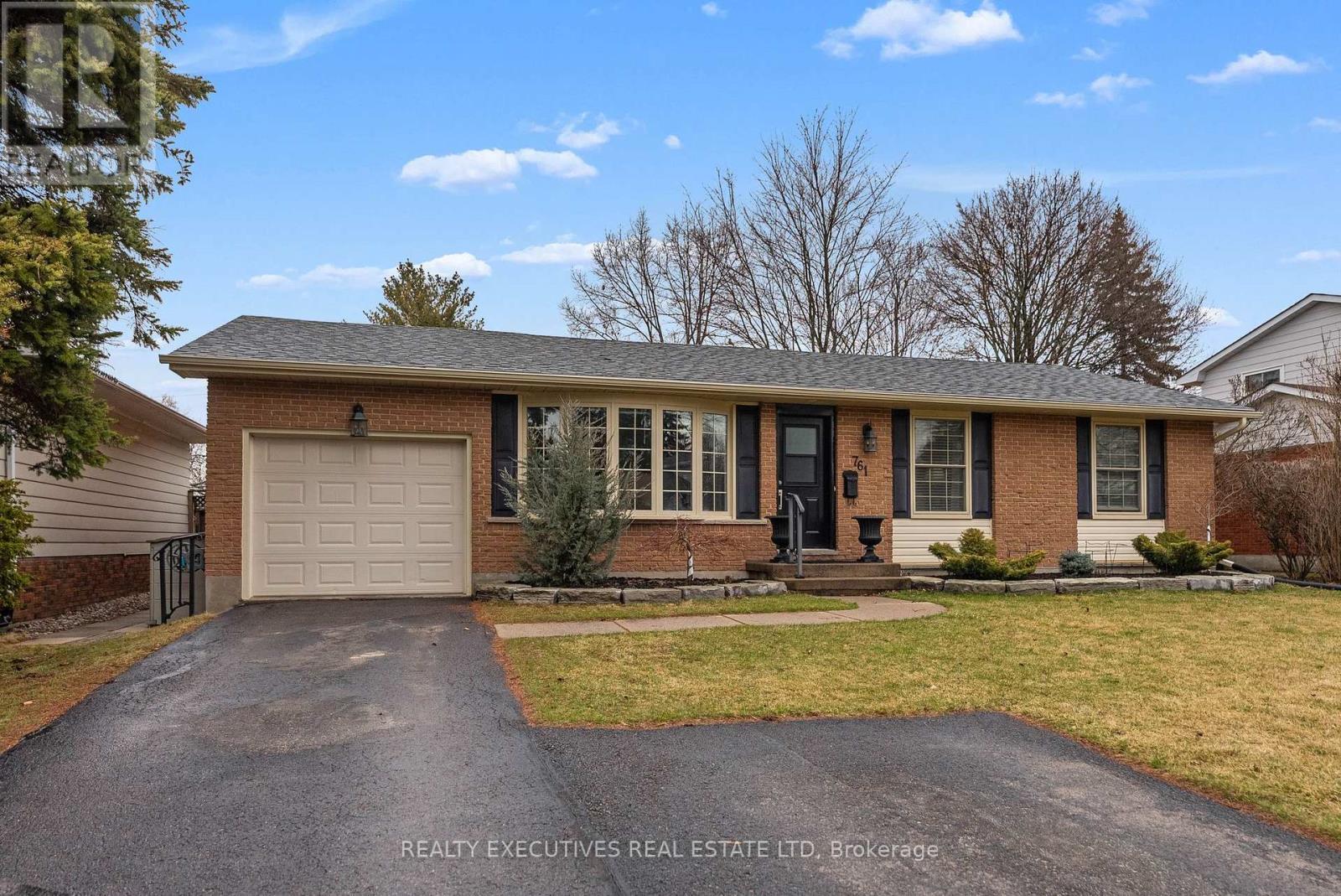 761 Sussex Blvd, Kingston South Of Taylor-kidd Blvd, ON K7M 5B4