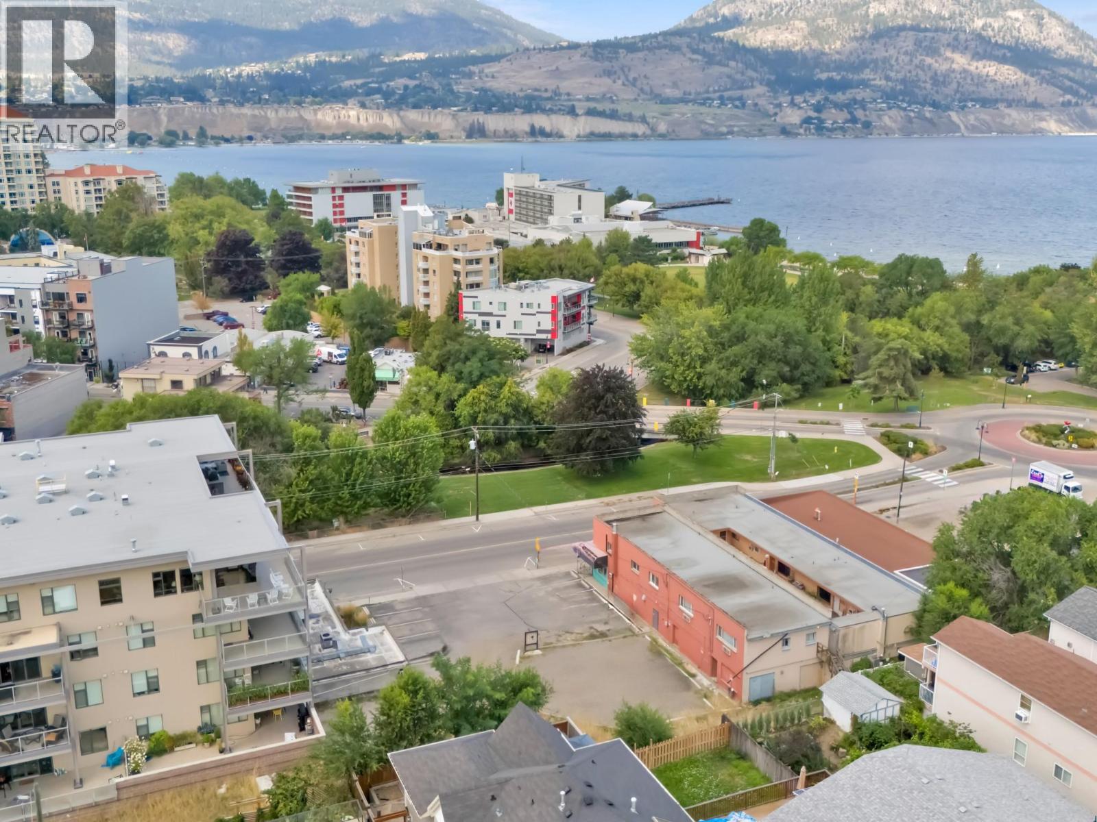 98 Ellis St, Penticton, BC V2A 4L5