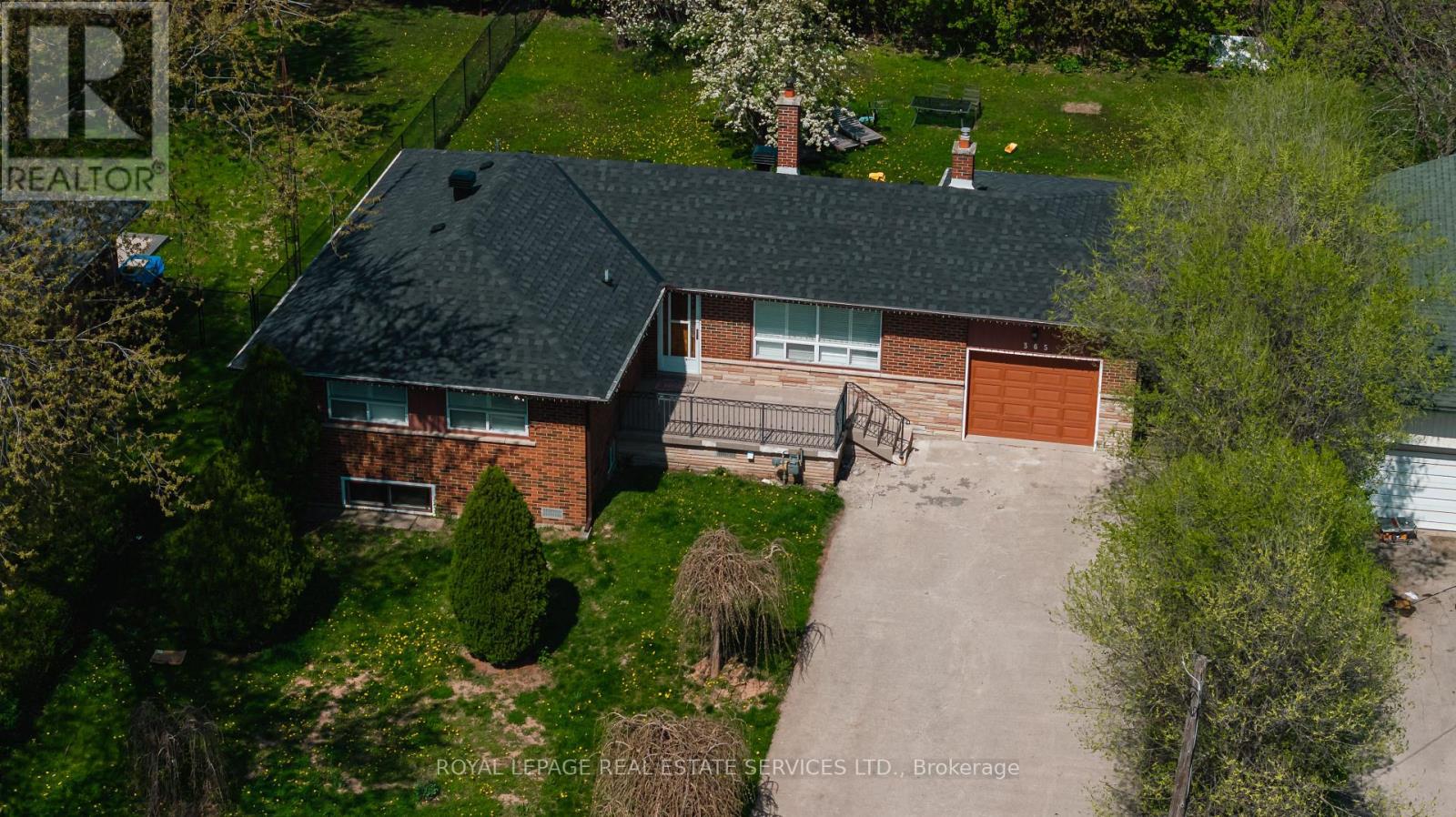 365 Sandhurst Dr, Oakville, ON L6L 4L1