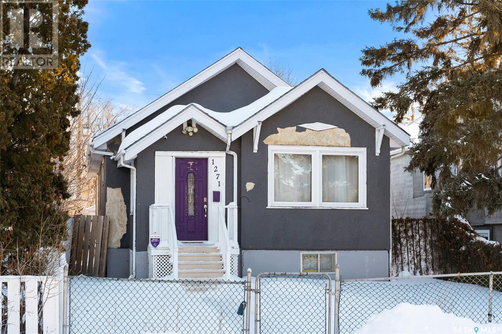 1271 Mctavish St, Regina, SK S4T 3V8