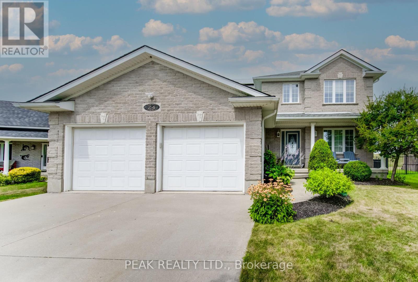 24 Applewood St, Blandford-Blenheim, ON N0J 1S0