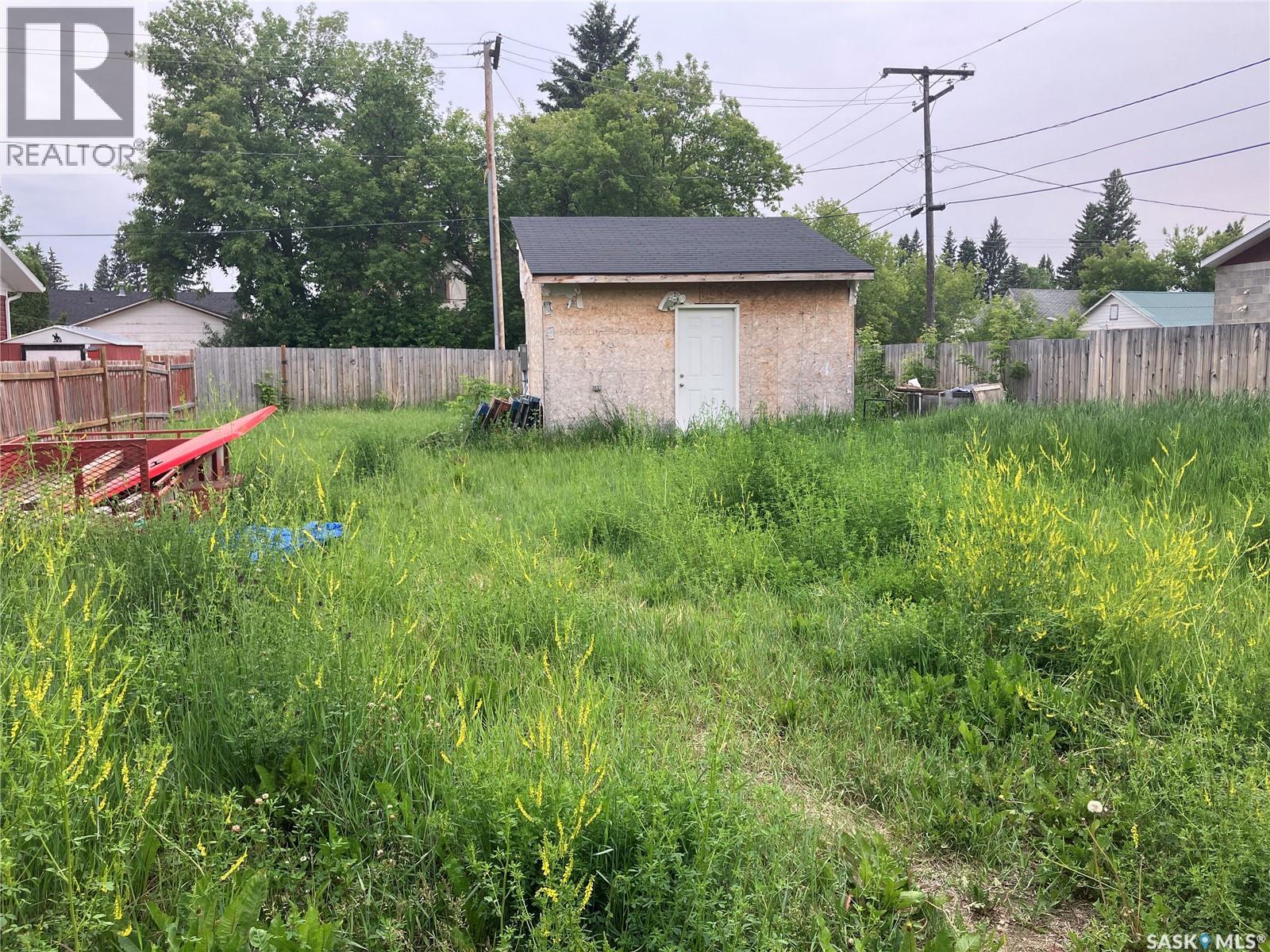 201 Railway Ave, White Fox, SK S0J 3B0