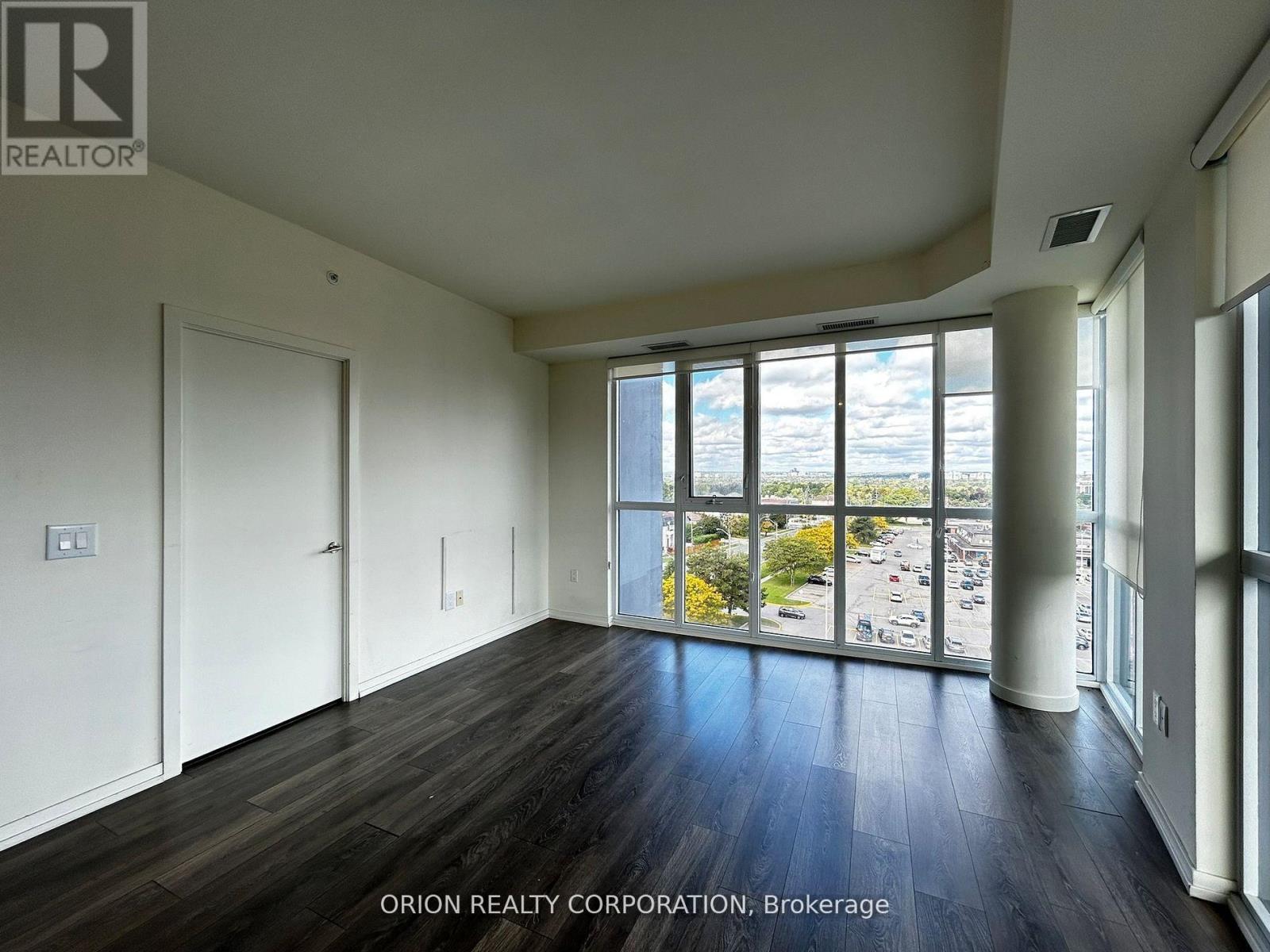 906 3237 Bayview Ave, Toronto, ON M2K 2J7