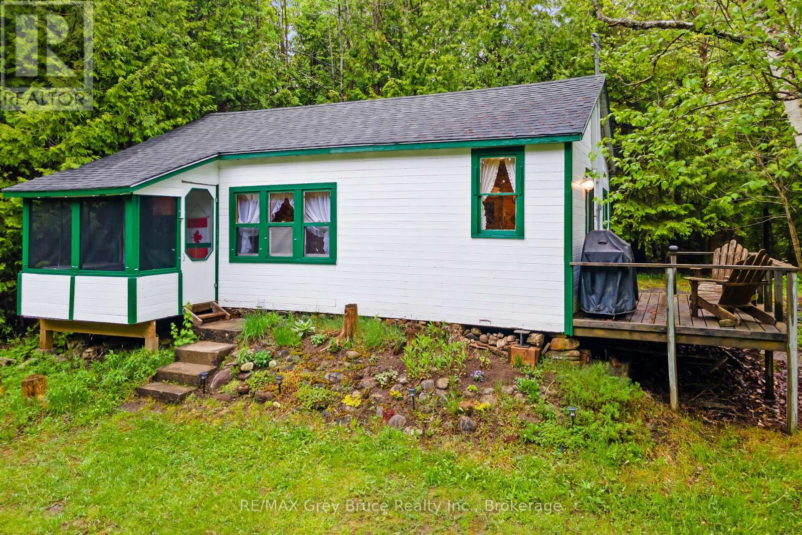 6726 Highway 6, Northern Bruce Peninsula, ON N0H 2R0