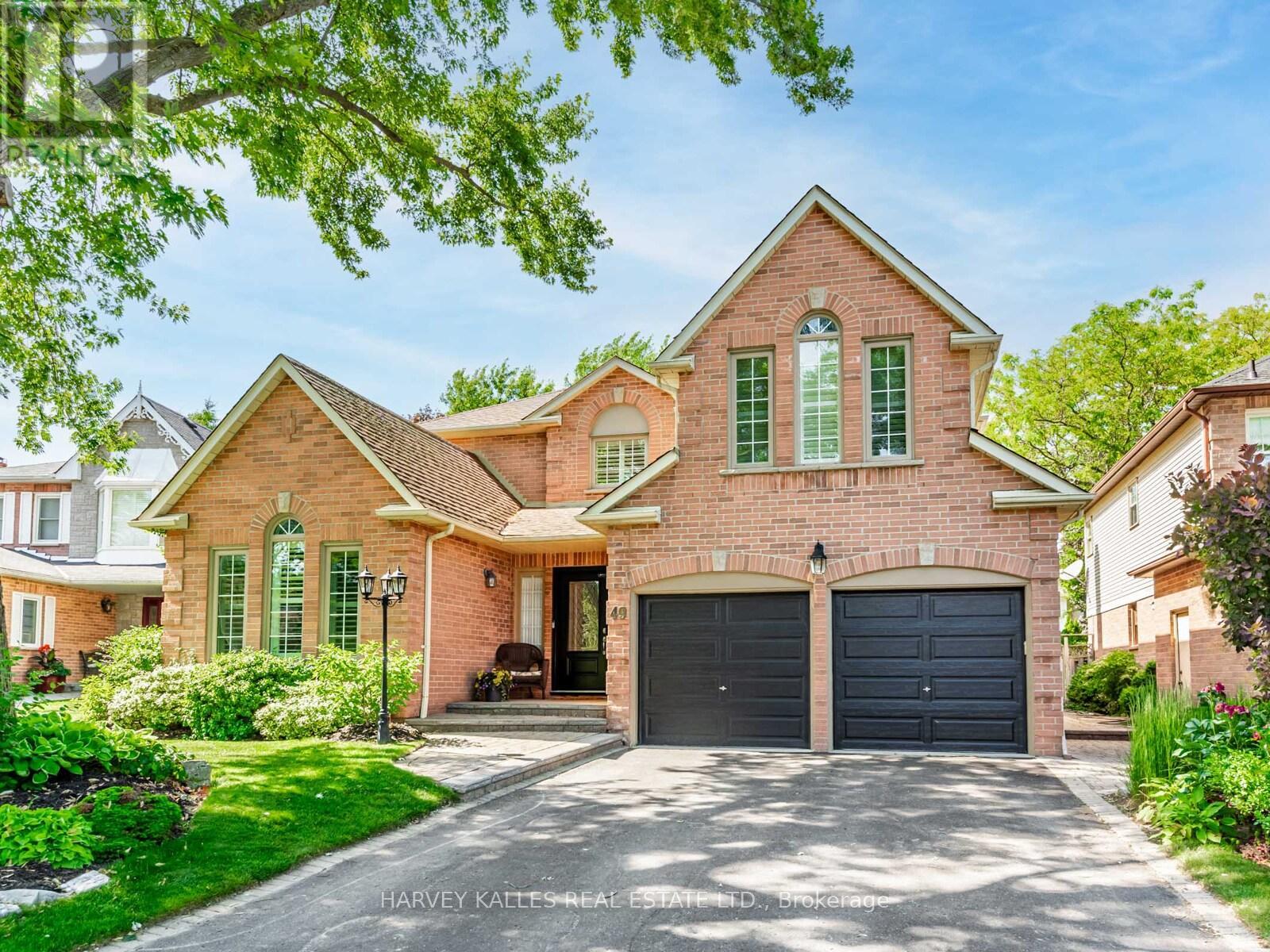 49 Rothean Dr, Whitby, ON L1P 1L5