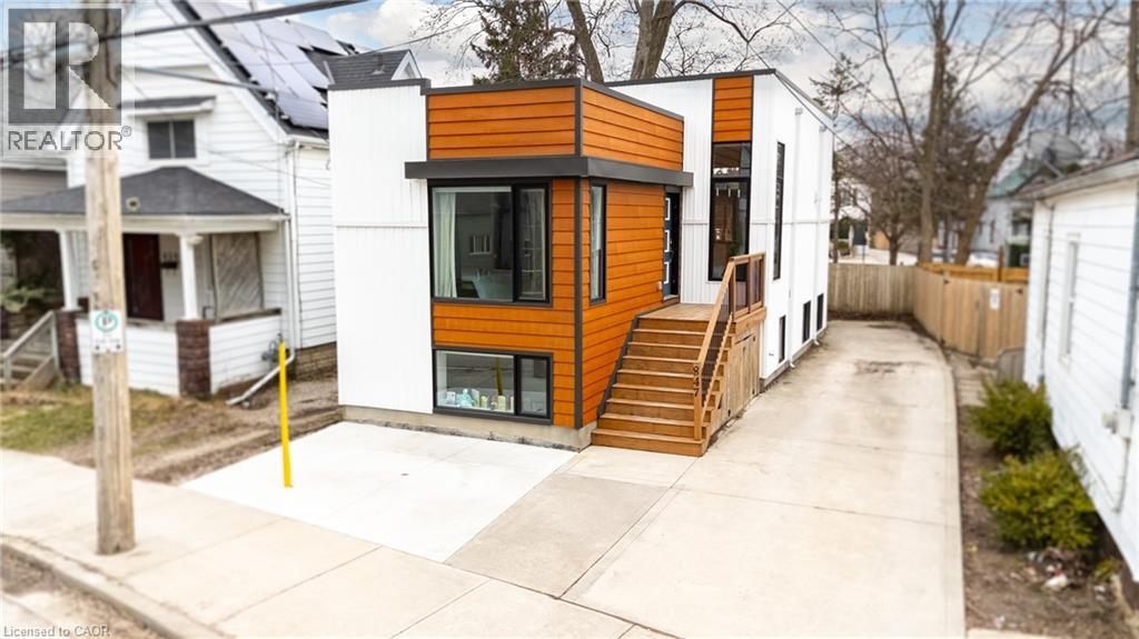847 Stedwell St, London, ON N5Z 1L9