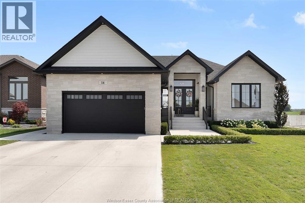 14 Heathview Trl, Leamington, ON N8H 0C5