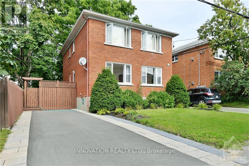391 Greenwood Ave, Ottawa, ON K2A 0X4