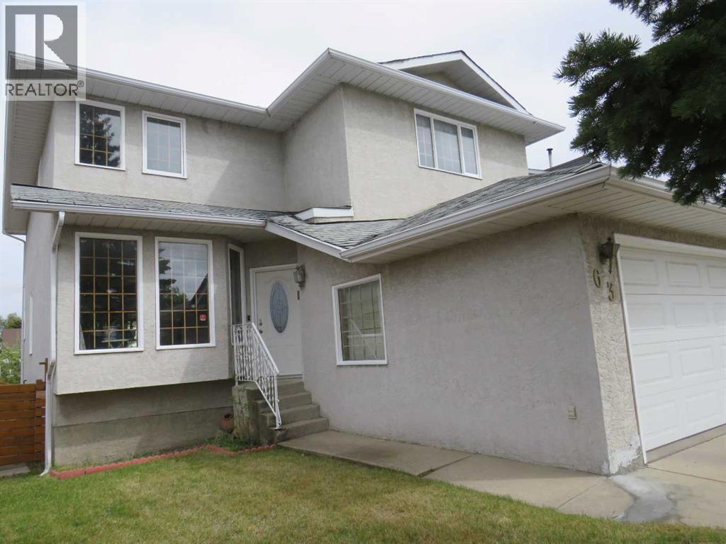 63 La Valencia Gdns NE, Calgary, AB T1Y 6P5