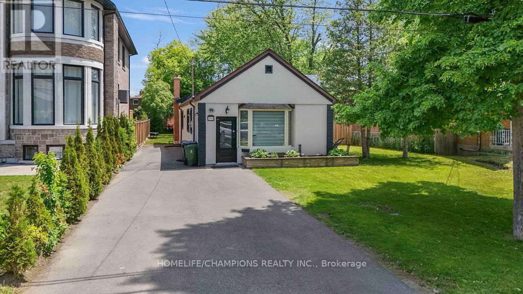 53 Homestead Rd, Toronto, ON M1E 3R8