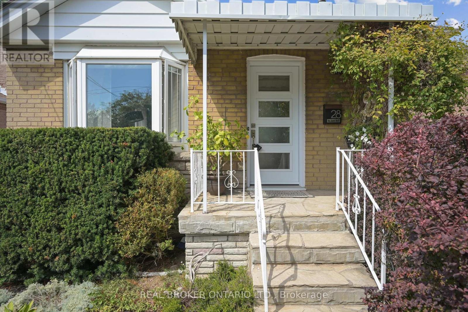 28 Galbraith Ave, Toronto, ON M4B 2B5