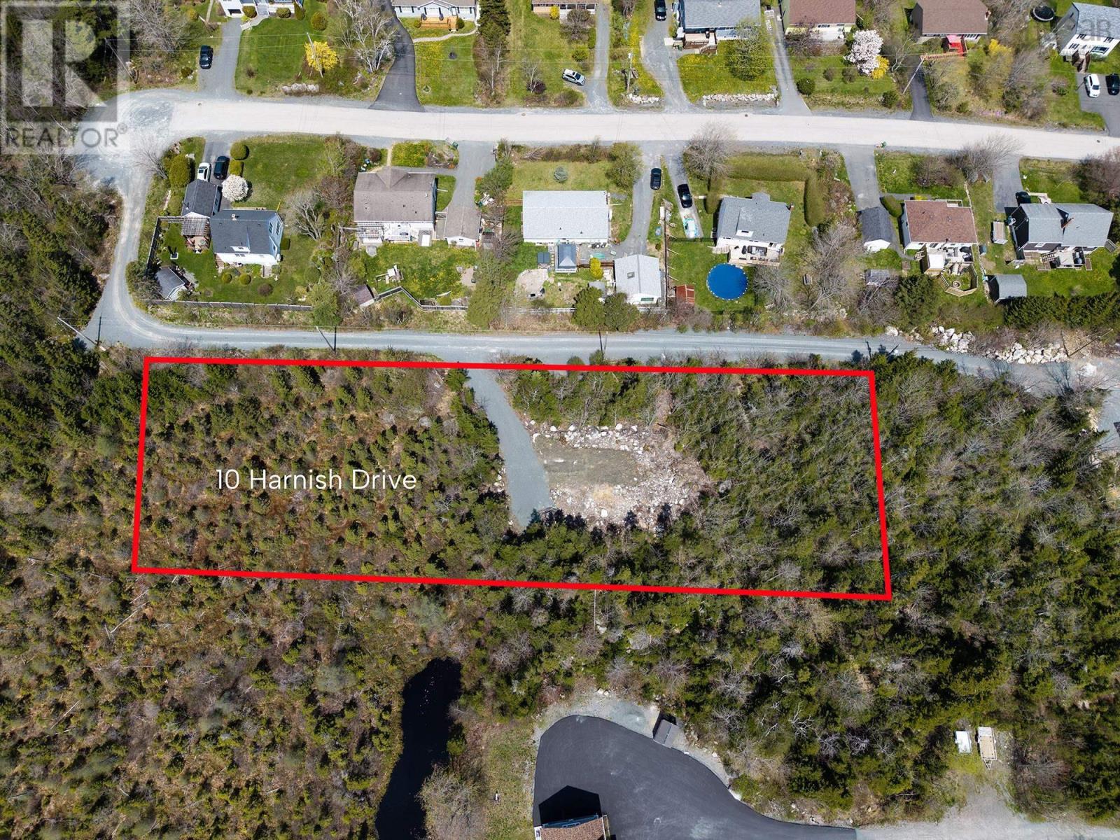 10 Harnish Dr, Herring Cove, NS B3V 1H5