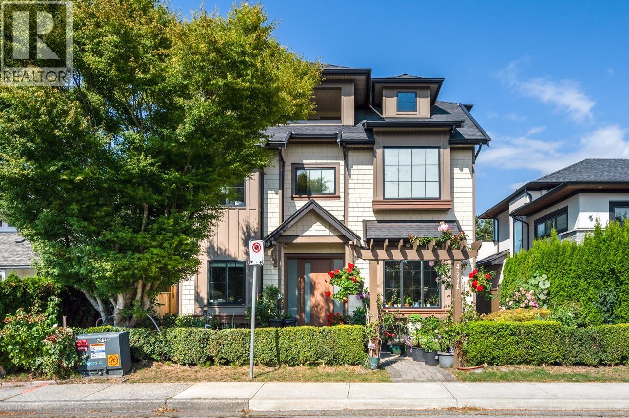 4591 Trimaran Dr, Richmond, BC V7E 4R4
