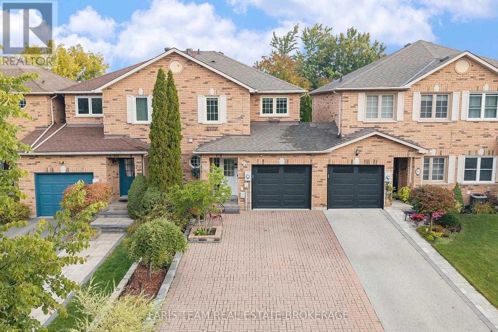 80 Bruce Cres, Barrie, ON L4N 8T8
