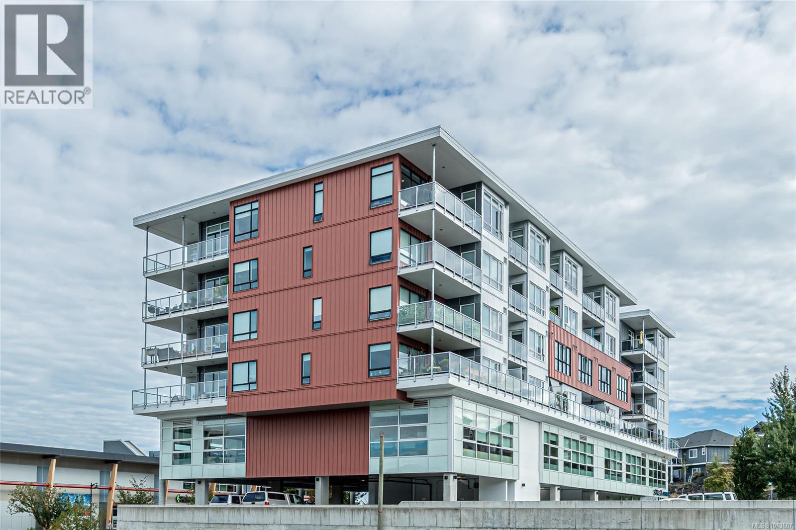 1311 Lakepoint Way Unit 609, Langford, BC V9B 0S7