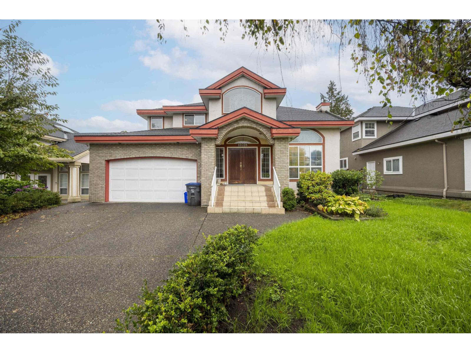 162 Street Unit 11028 #a, Surrey, BC V4N 4S8