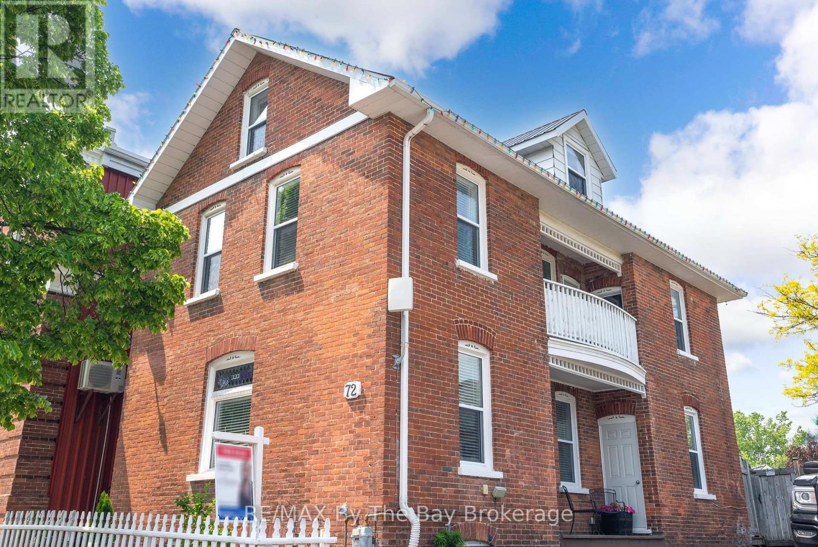 72 River St, Brock Sunderland, ON L0C 1H0