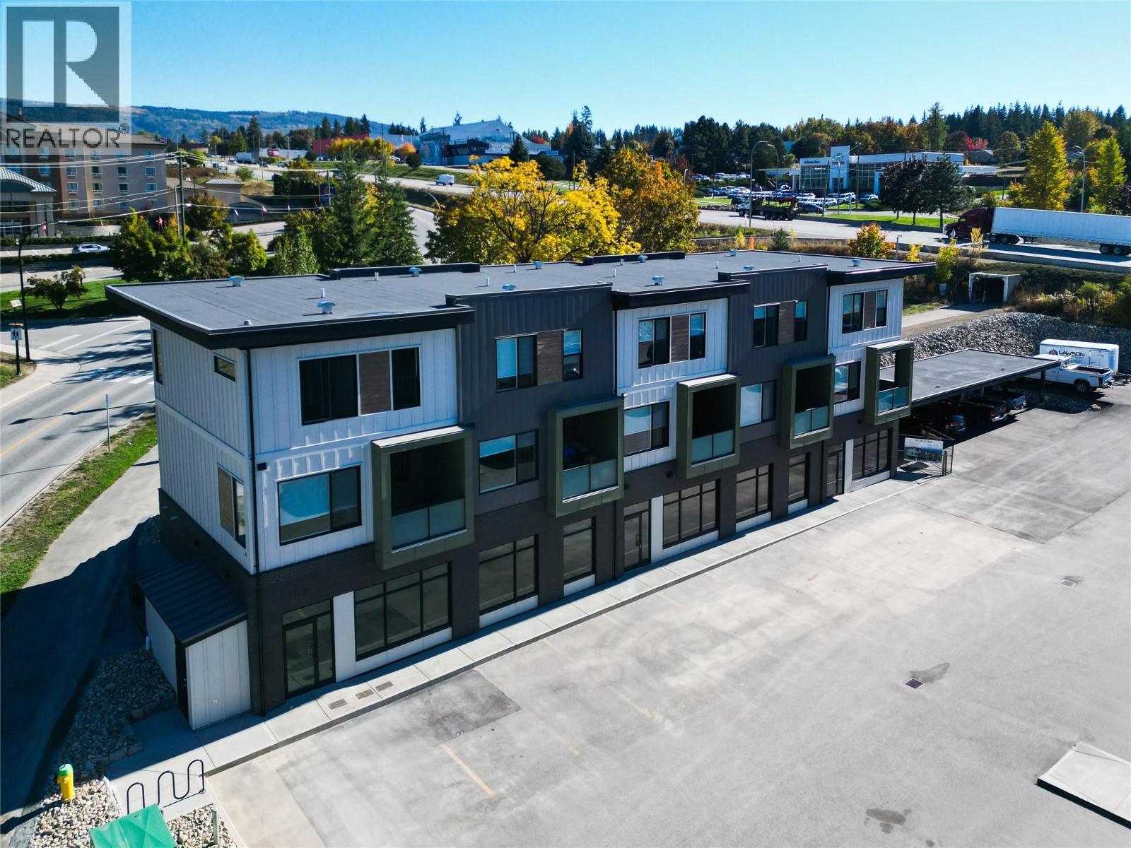 2110 11 Avenue Ne Unit B101, Salmon Arm, BC V1E 2J4