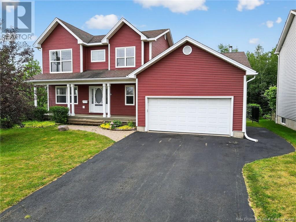 2 Forest Grv, Moncton, NB E1G 5K5
