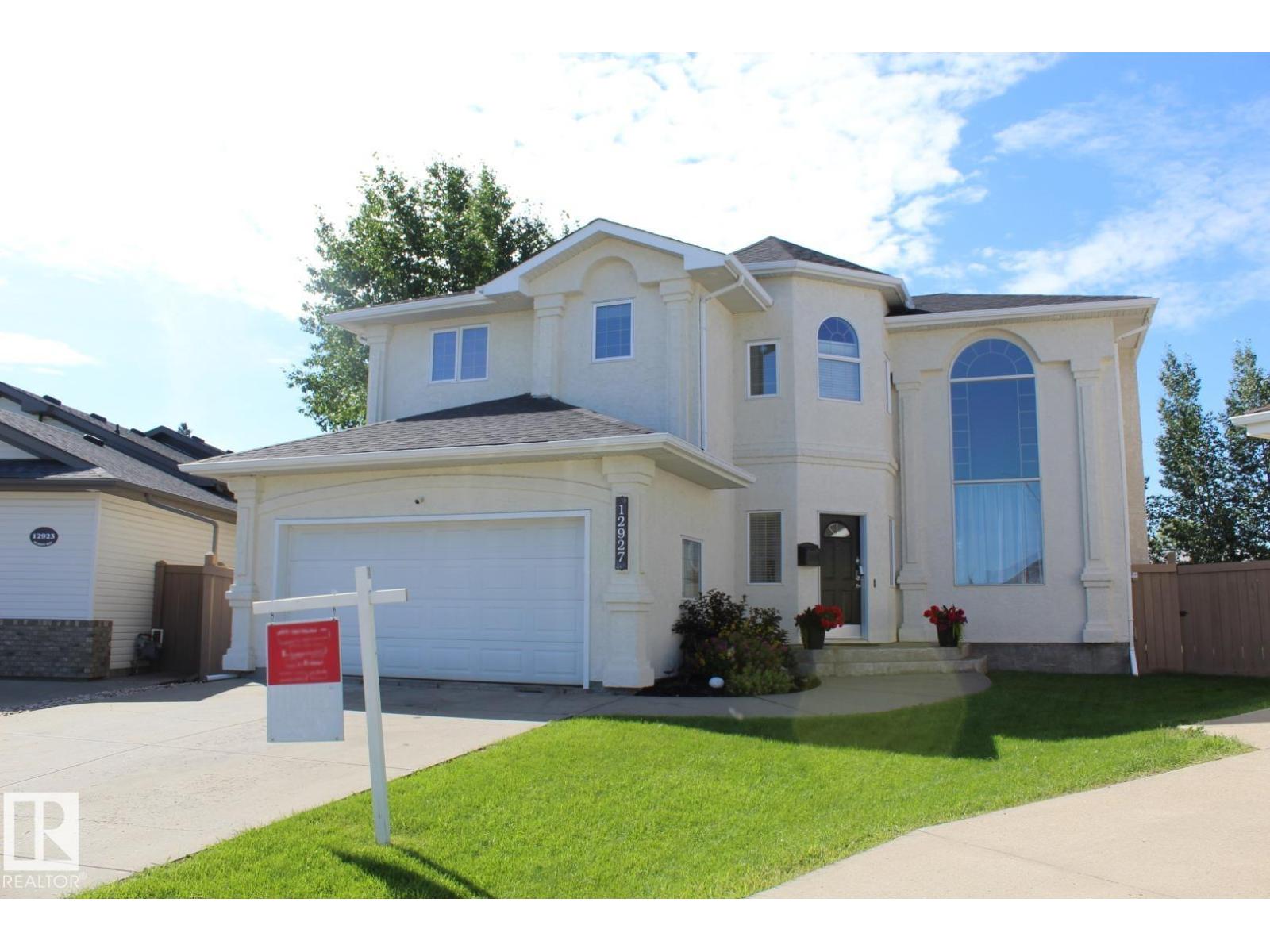 12927 Hudson Way NW, Edmonton, AB T6V 1M4
