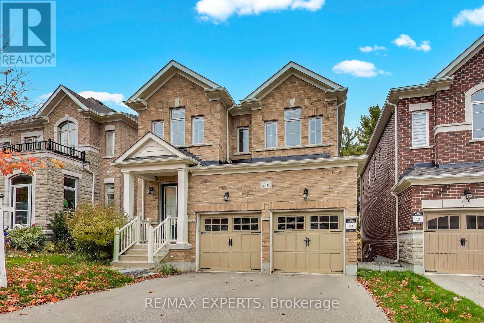 216 Butternut Ridge Trl, Aurora, ON L4G 3P1
