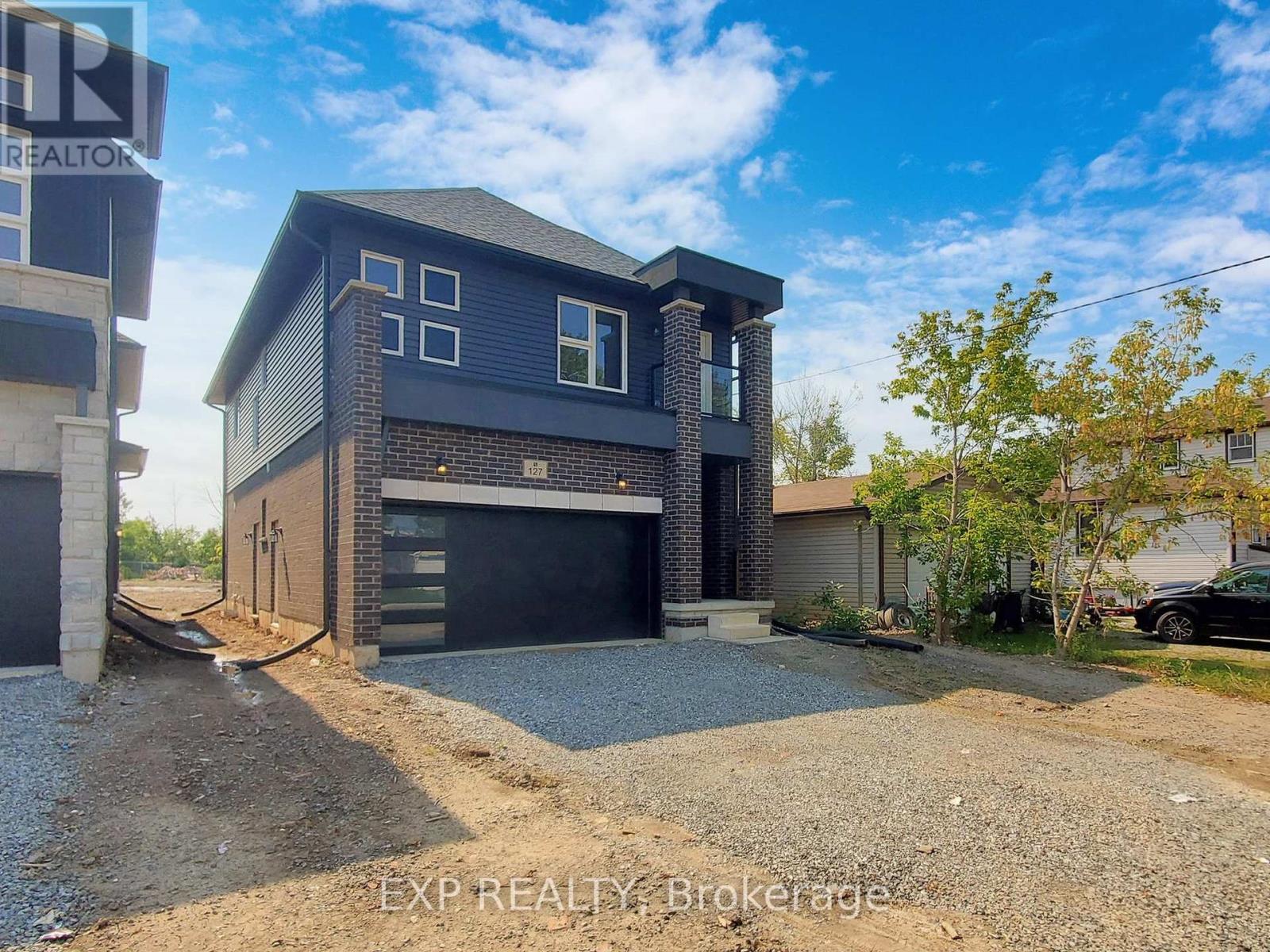 127 Laugher Ave, Welland Lincolncrowland, ON L3B 0N6