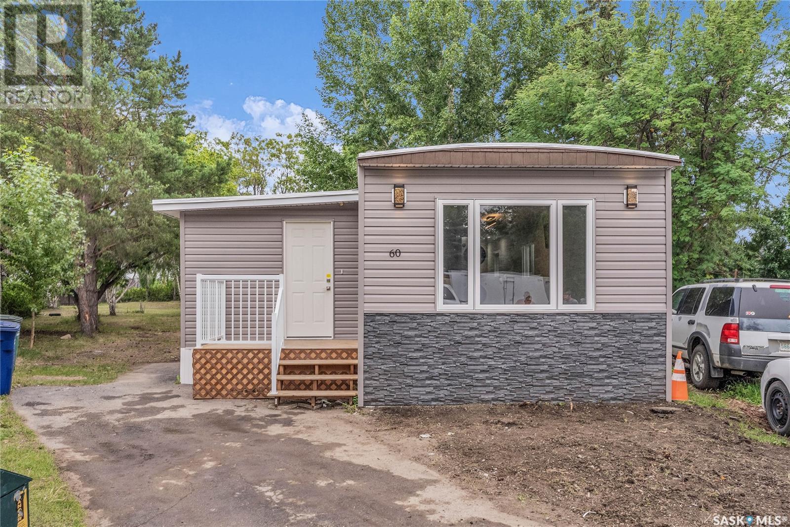 1035 Boychuk Drive Unit 60, Saskatoon, SK S7H 5B2