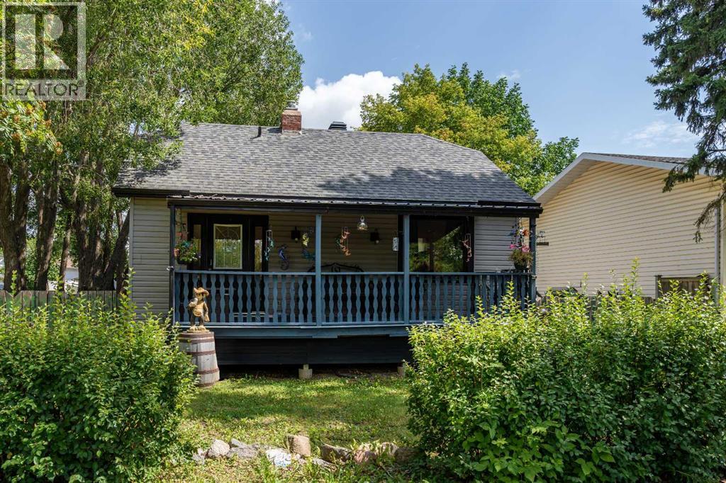 45 Street Unit 5013, Camrose, AB T4V 1E5