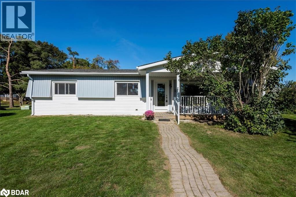 10 Mimosa Cres, Innisfil, ON L9S 1P9