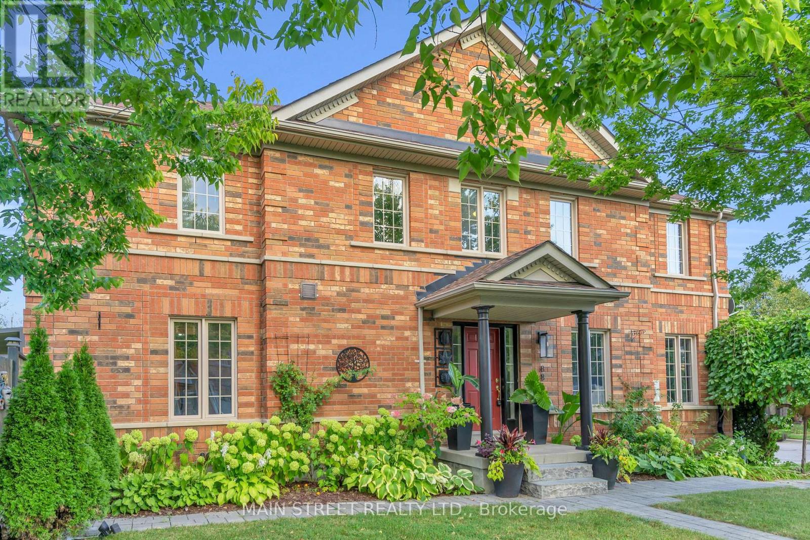881 Isaac Phillips Way, Newmarket, ON L3X 2Y8