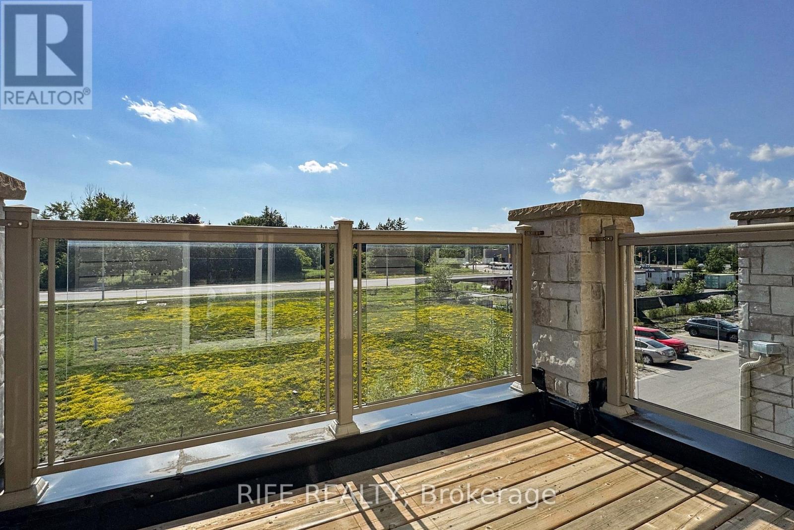 2623 Garrison Xing, Pickering, ON L1X 0E4