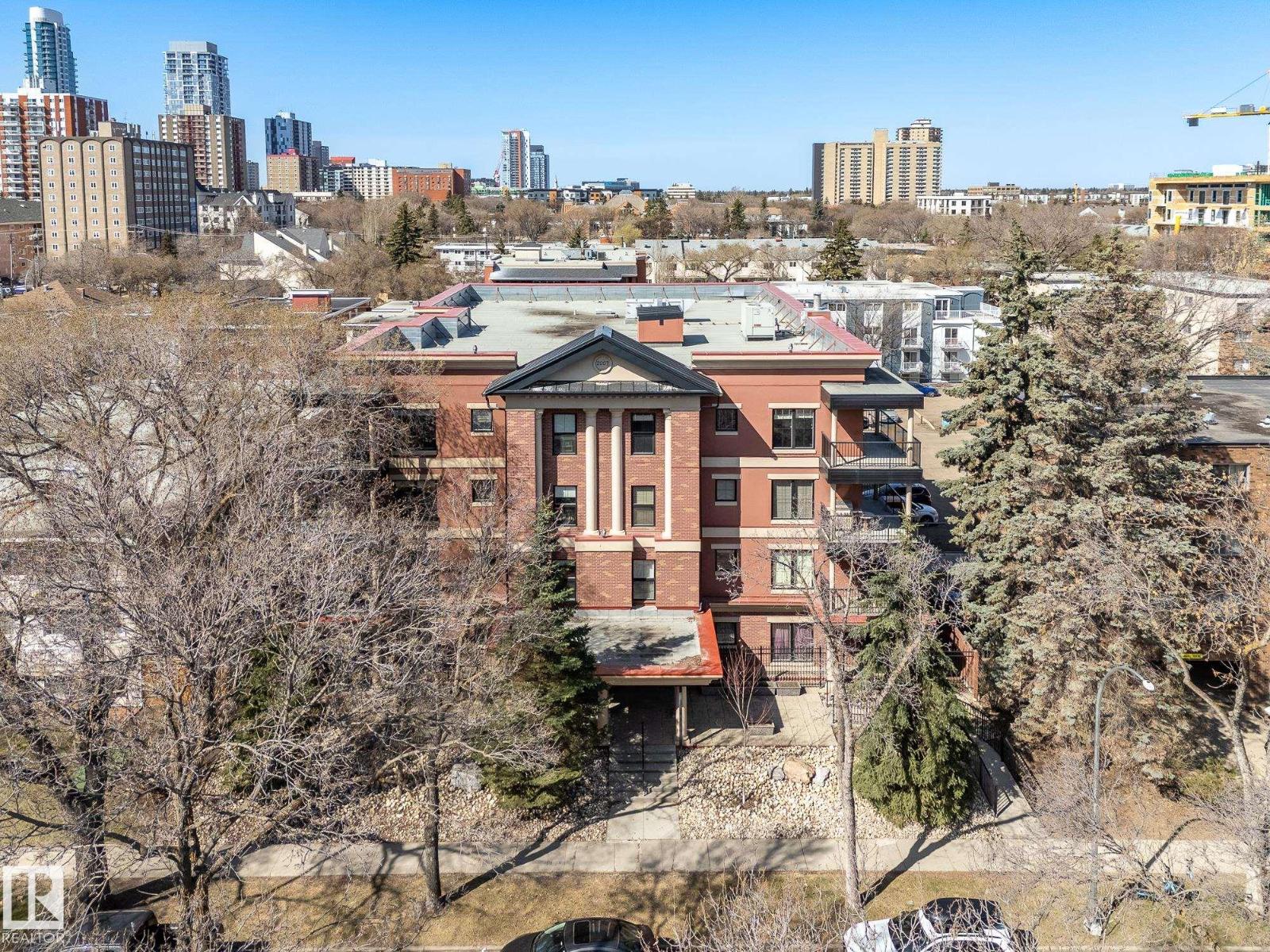 10232 115 Street Northwest #104, Edmonton, AB T5K 1T8