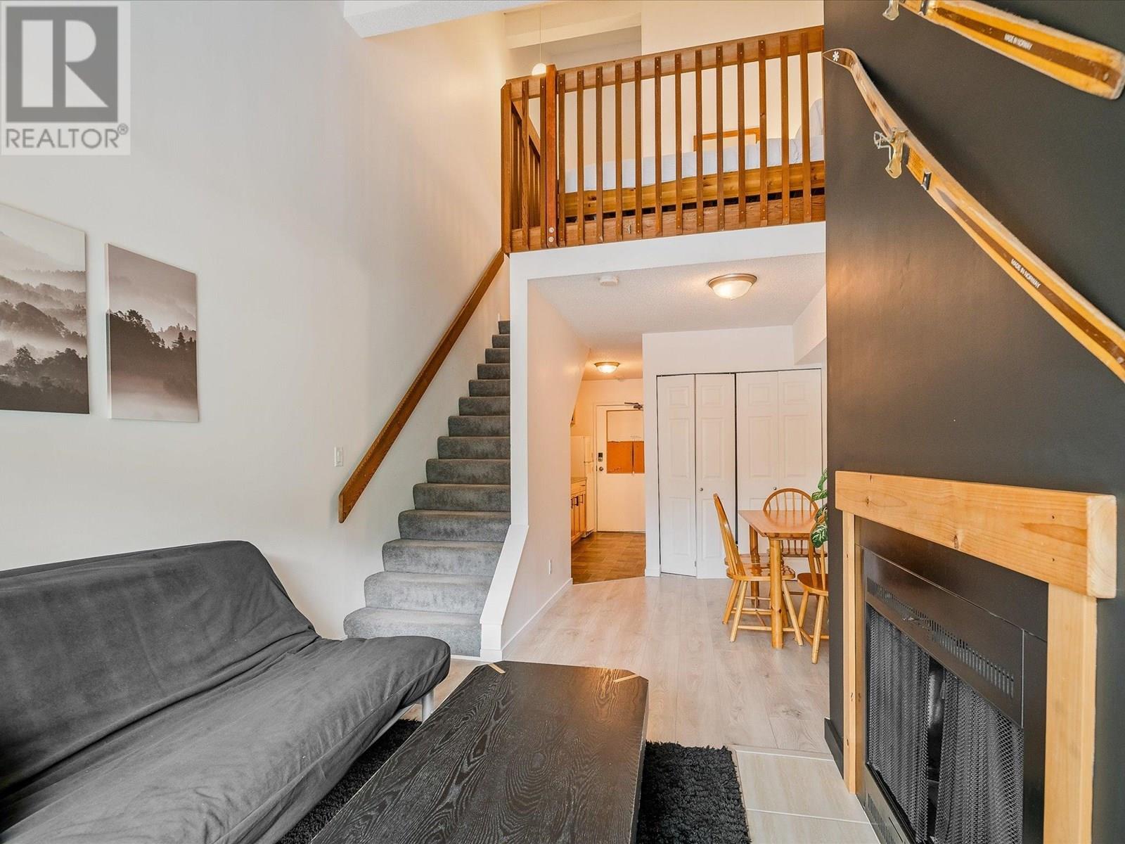 2021 Karen Crescent Unit 307, Whistler, BC V8E 0H1
