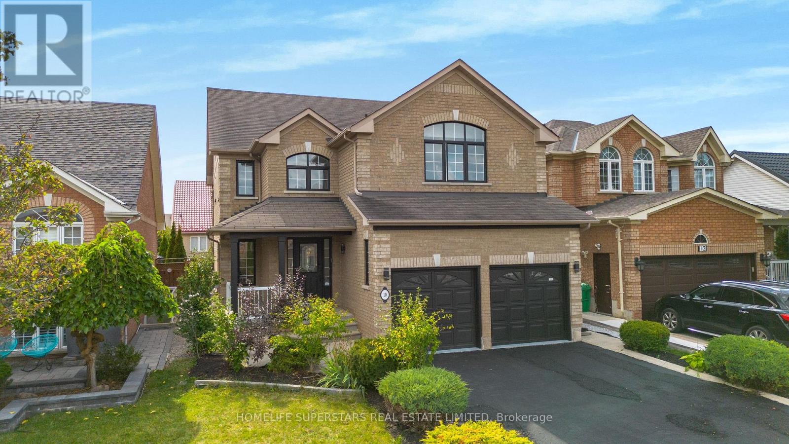 10 Orchid Dr, Brampton Northwest Sandalwood Parkway, ON L7A 1M4