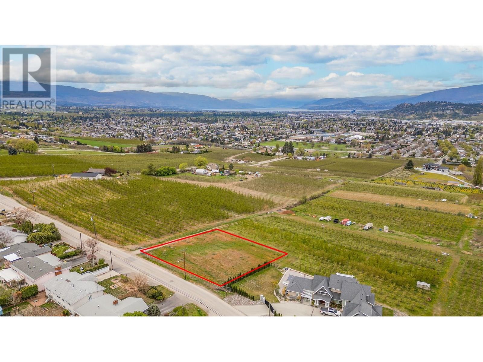 1080 Gibson Rd, Kelowna, BC V1P 1B9