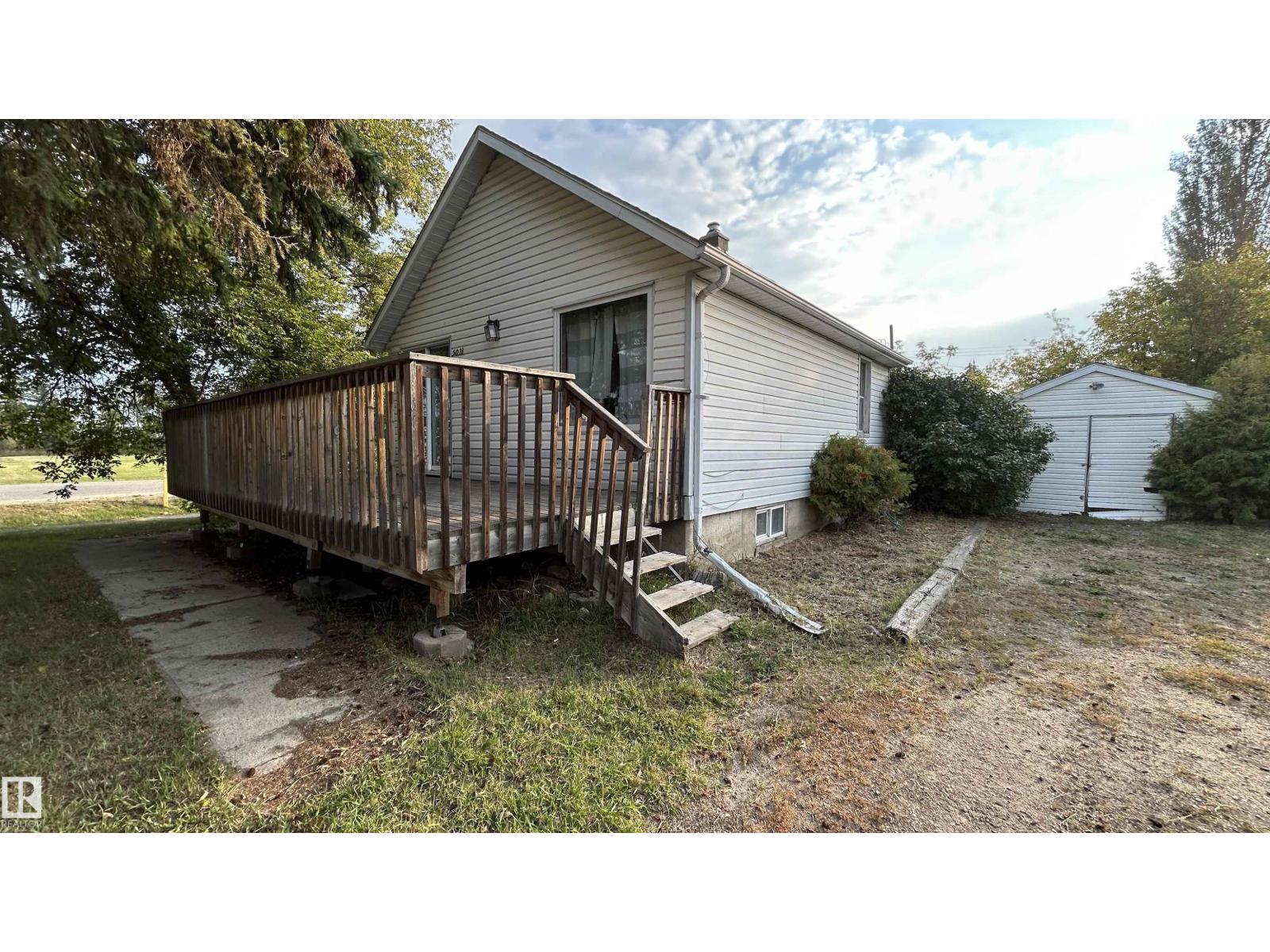 5033 53 Street, Glendon, AB T0A 1P0