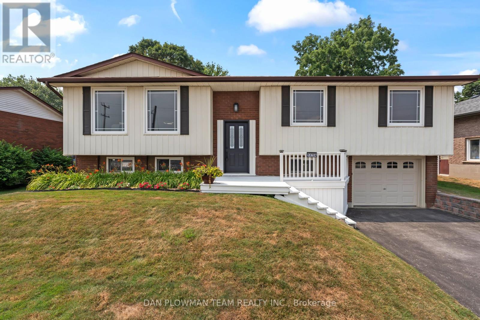 14724 Simcoe St, Scugog, ON L9L 1G4