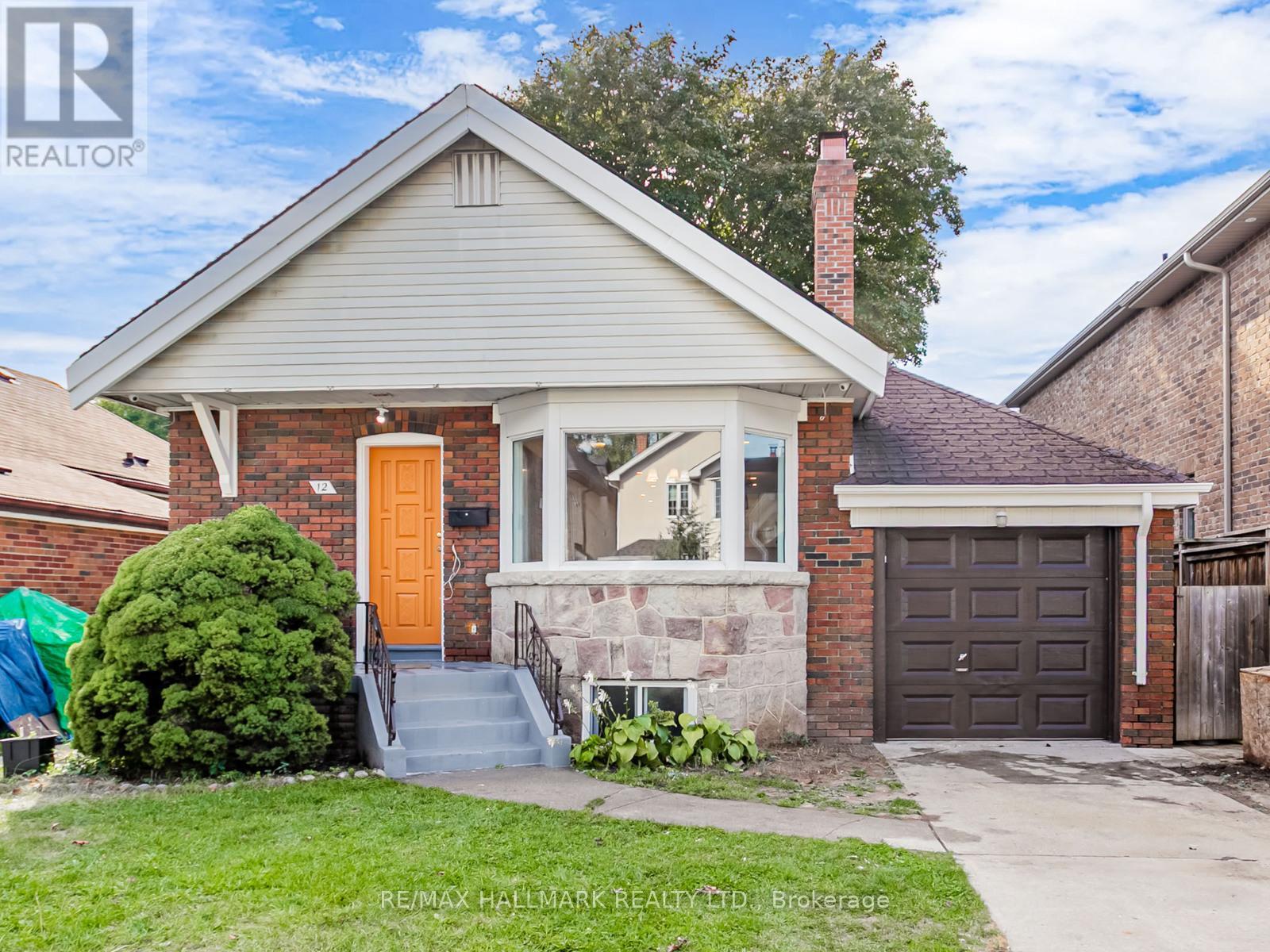 12 Ralston Ave, Toronto East York, ON M4C 3L5
