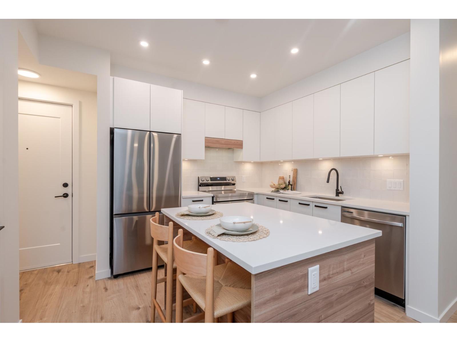 33920 Best Avenue Unit 302, Mission, BC V2V 7A4
