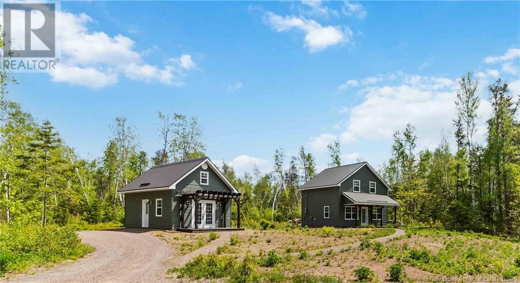 33 Baron Rd, Barachois, NB E4P 9A6