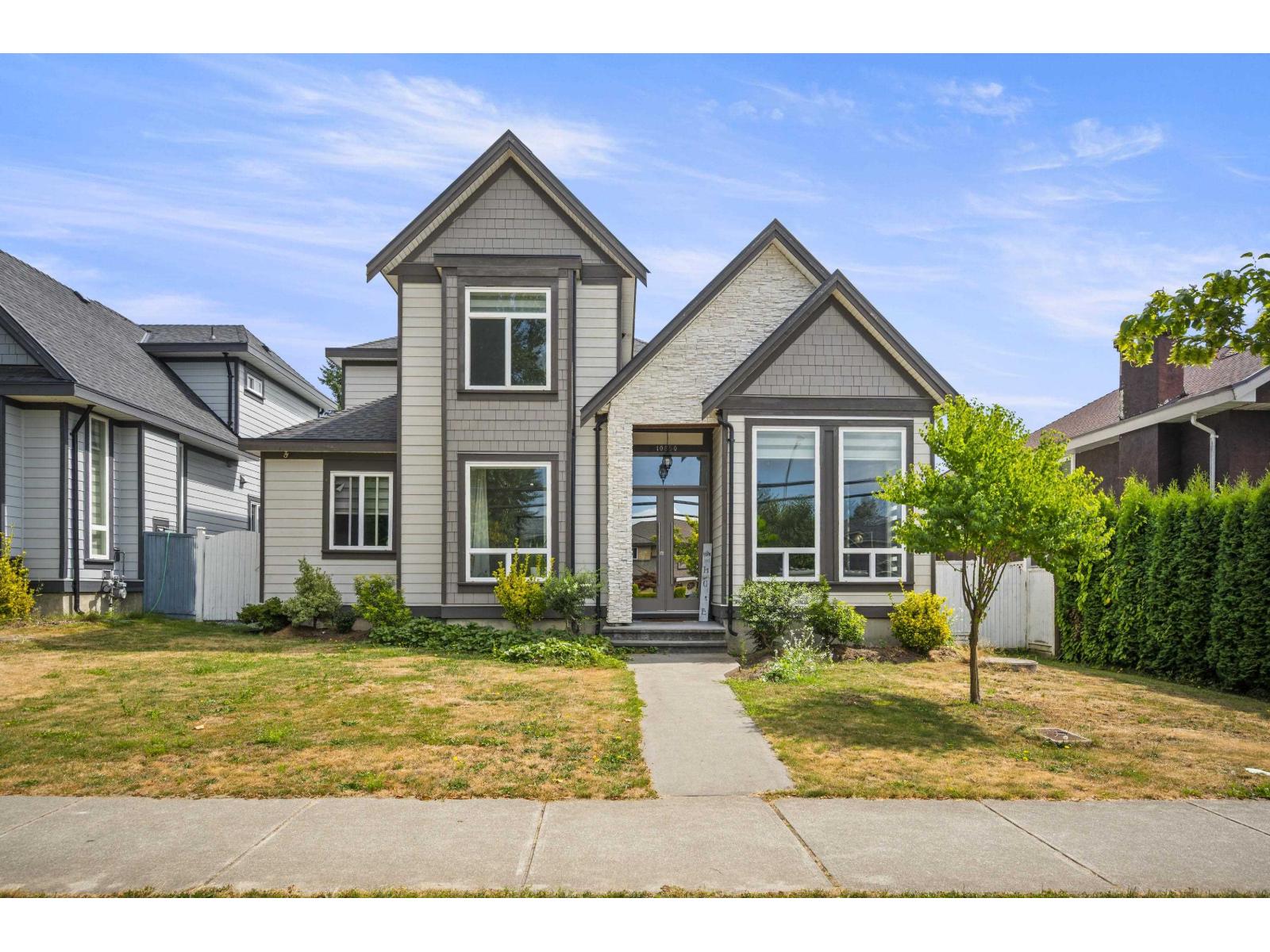 156 St Street Unit 10850, Surrey, BC V3R 6J6