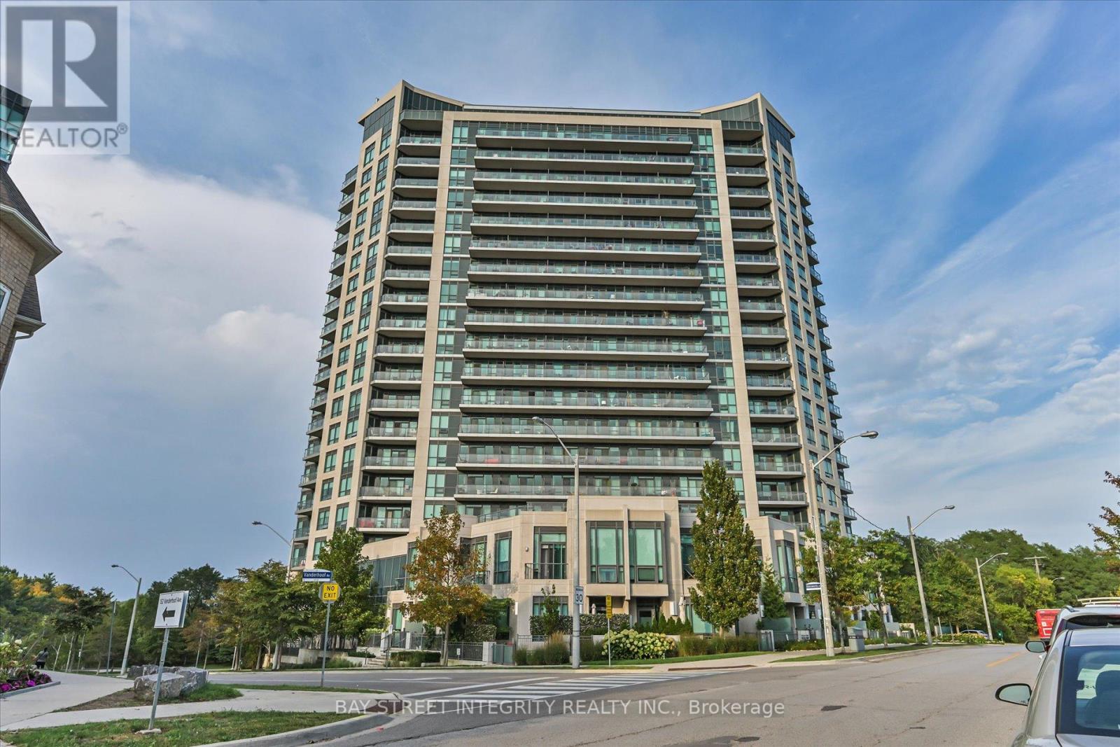 415 160 Vanderhoof Ave, Toronto, ON M4G 0B7