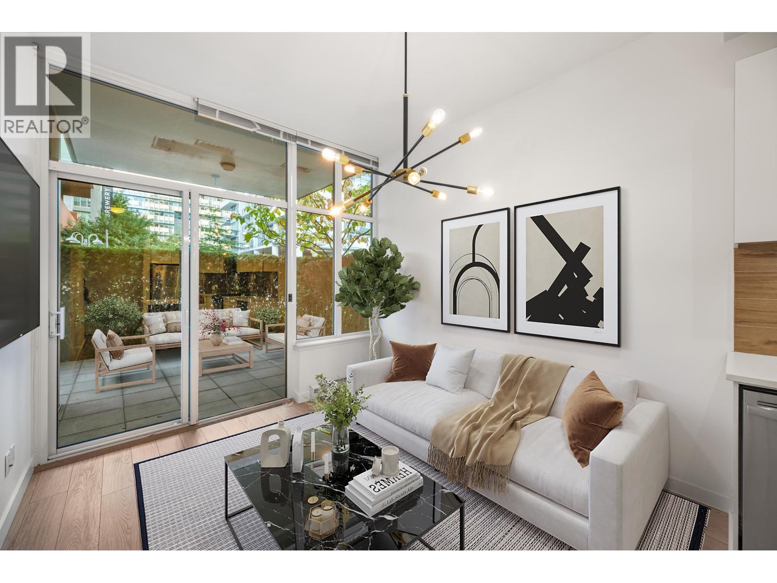 200 Nelsons Crescent Unit 102, New Westminster, BC V3L 0H4