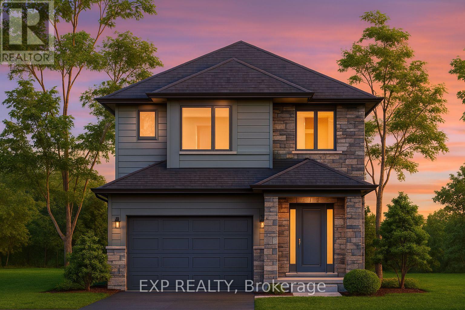 72 Chateauguay St, Russell, ON K0A 1W0