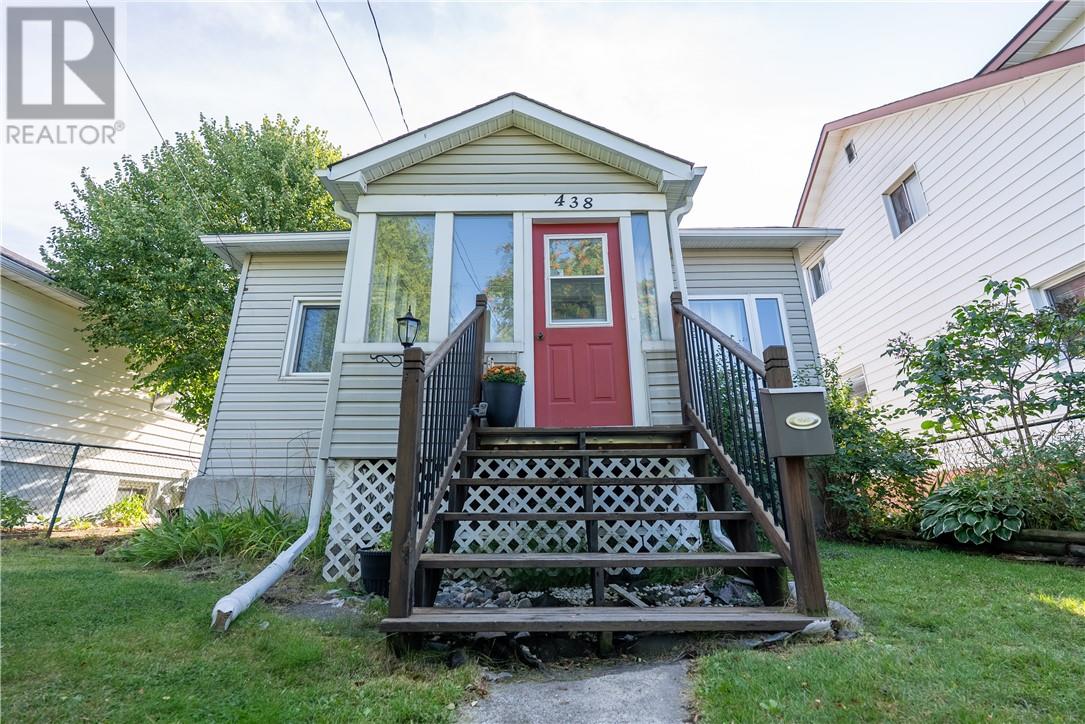 438 Montague Ave, Sudbury, ON P3C 4G7