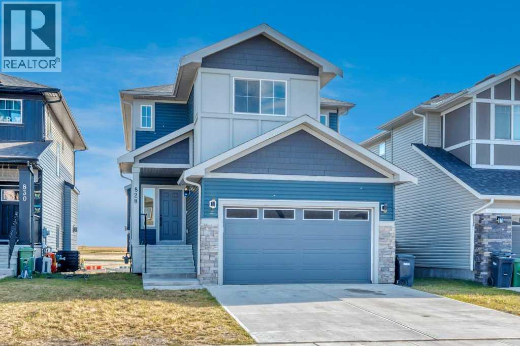 828 Edgefield St, Strathmore, AB T1P 0H6