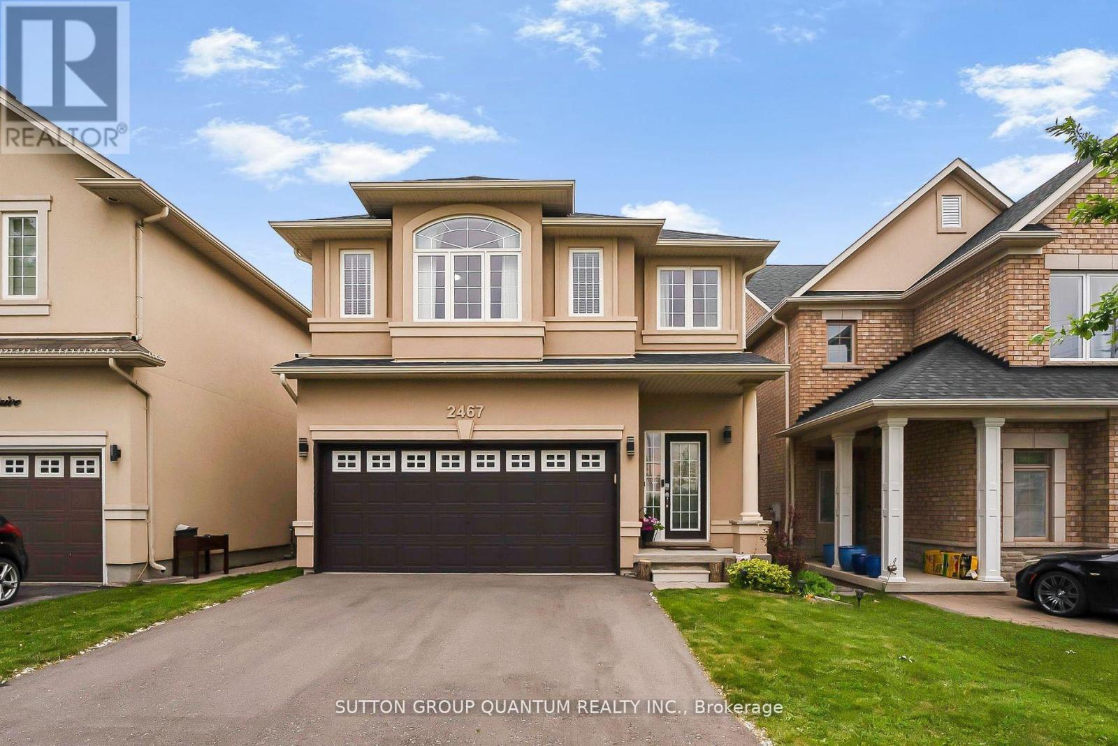 2467 Millstone Dr, Oakville, ON L6M 0H6