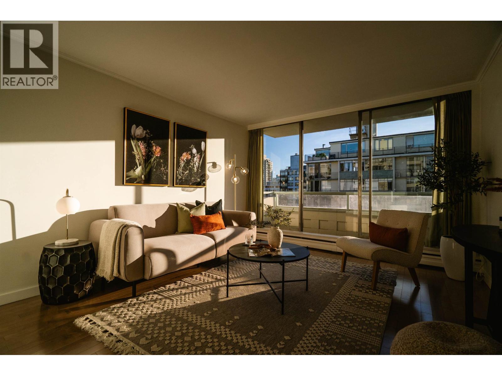 1967 Barclay Street Unit 803, Vancouver, BC V6G 1L1